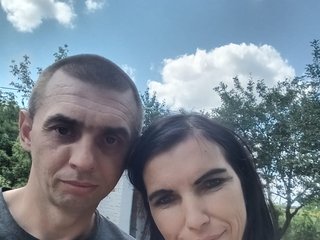 Erotinis vaizdo pokalbis LipsiAE