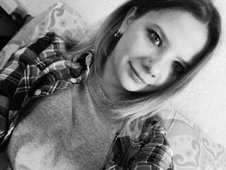 Erotinis vaizdo pokalbis LipsiHa-Top