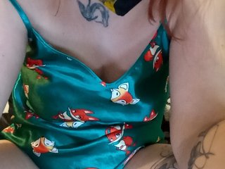 Erotinis vaizdo pokalbis Lisa-175