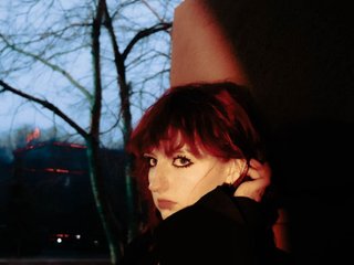 Erotinis vaizdo pokalbis LisaFlames