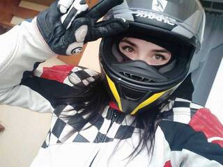 Erotinis vaizdo pokalbis LisaKisax