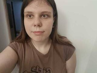 Erotinis vaizdo pokalbis lisaLOVE1