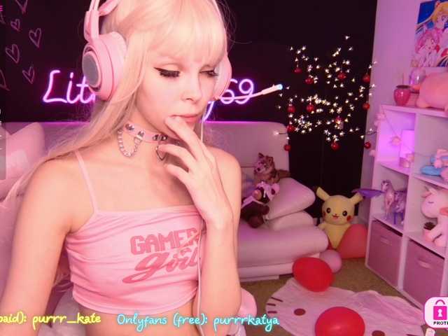 Transliacijos ekrano nuotraukos LittleKitty69