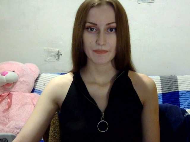 Nuotraukos Little-Queen Hey guys!:) Goal- #Dance #hot #pvt #c2c #fetish #feet #roleplay Tip to add at friendlist and for requests!