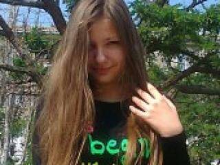 Erotinis vaizdo pokalbis littleket