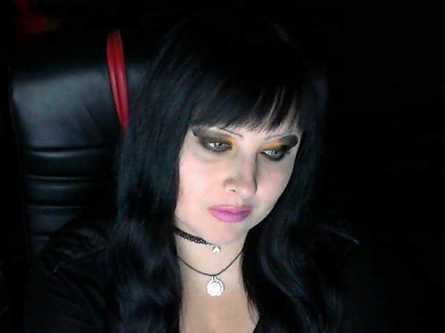 Nuotraukos xxxliyaxxx My dream is 100,000 tokens Camera in group chat or private. communication in pm for tokens