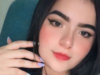 Erotinis vaizdo pokalbis Liz-Lucero