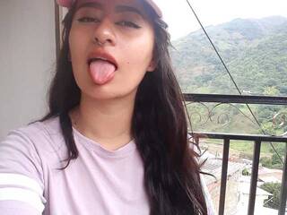 Erotinis vaizdo pokalbis LizhWard