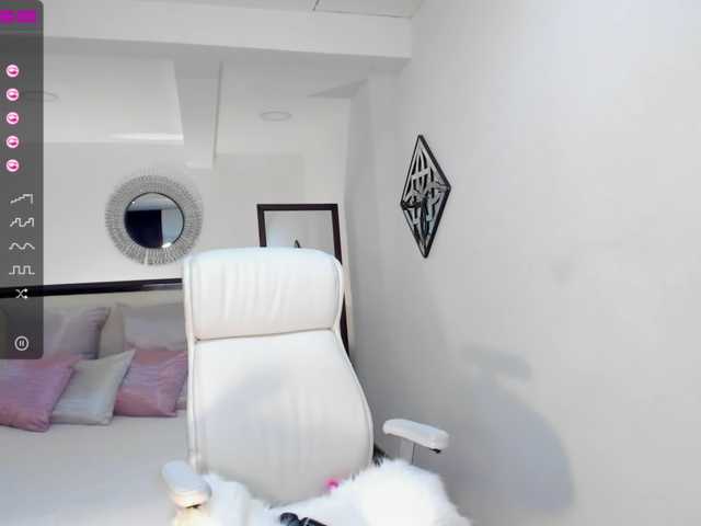 Transliacijos ekrano nuotraukos LizzTayler