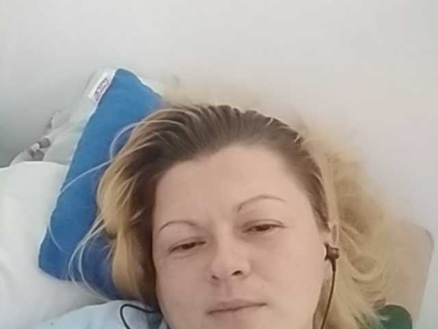 Transliacijos ekrano nuotraukos LizzyViolet