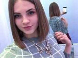 Erotinis vaizdo pokalbis lizzzal