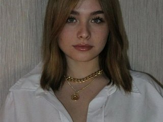 Erotinis vaizdo pokalbis LolaBellee