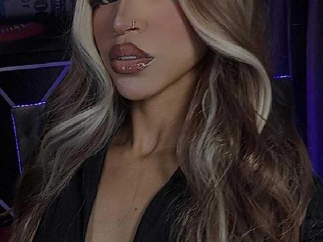 Profilio nuotrauka lolarosesex