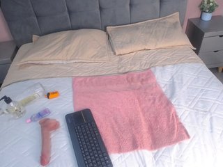 Erotinis vaizdo pokalbis LolaVecassalt