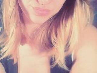 Erotinis vaizdo pokalbis lollaaa