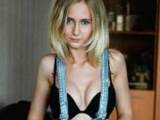 Erotinis vaizdo pokalbis lolypop18