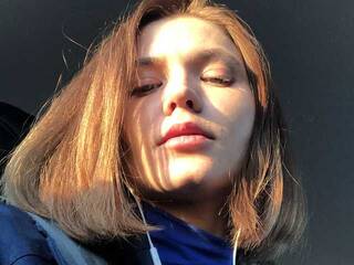 Erotinis vaizdo pokalbis loneElectron