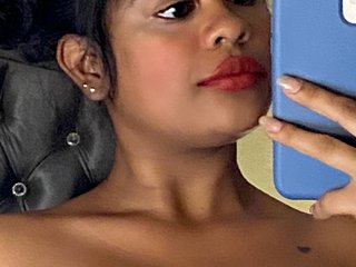 Erotinis vaizdo pokalbis lore24a