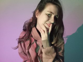 Erotinis vaizdo pokalbis LorrieRingham