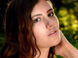 Erotinis vaizdo pokalbis LostDiamondViola