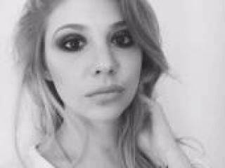 Erotinis vaizdo pokalbis lovebruin33