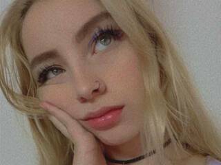 Erotinis vaizdo pokalbis lovely-poison