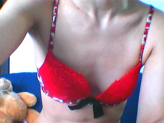Transliacijos ekrano nuotraukos LovelyBlond