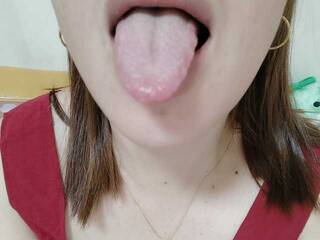 Erotinis vaizdo pokalbis Rynna