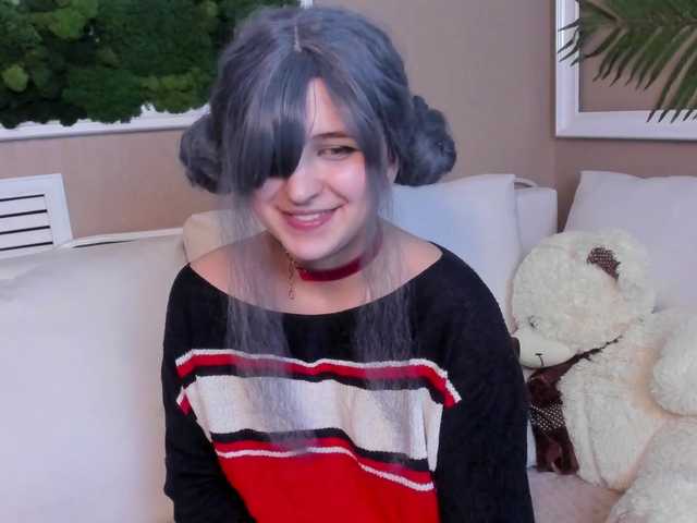 Transliacijos ekrano nuotraukos LoveMeLuvMe