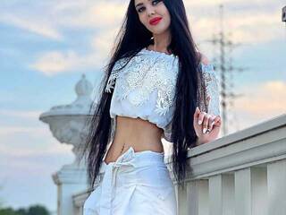 Erotinis vaizdo pokalbis LoyaRoi