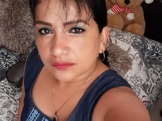 Erotinis vaizdo pokalbis Luciana_