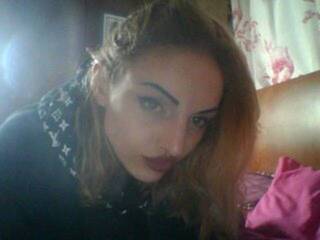 Erotinis vaizdo pokalbis Luckmy