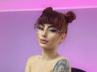 Erotinis vaizdo pokalbis LuckyMya