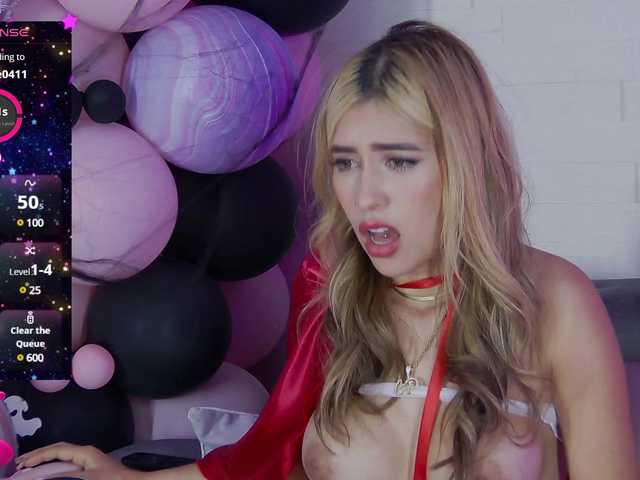 Transliacijos ekrano nuotraukos LucyRouse