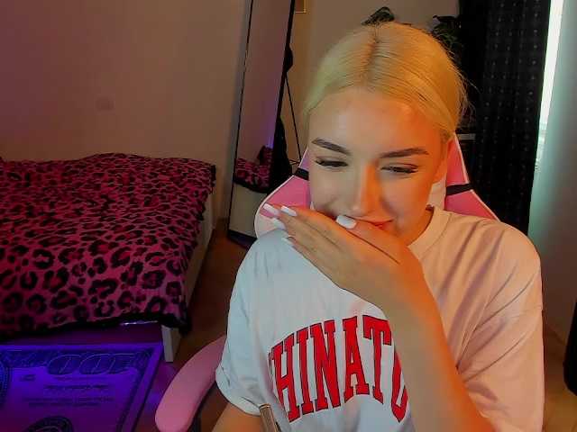 Transliacijos ekrano nuotraukos LucyPaige