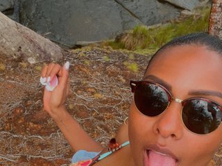 Erotinis vaizdo pokalbis lunabblatinaa