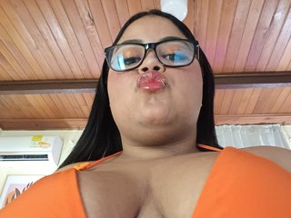 Erotinis vaizdo pokalbis LunaBlazze