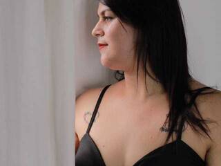 Erotinis vaizdo pokalbis Lunamk