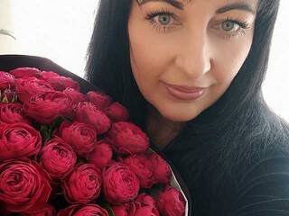 Erotinis vaizdo pokalbis LunaTwilight