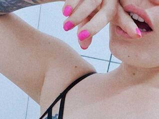 Erotinis vaizdo pokalbis lure02