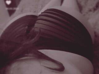 Erotinis vaizdo pokalbis LushFairy