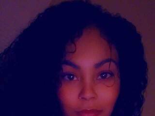 Erotinis vaizdo pokalbis Lushylashae