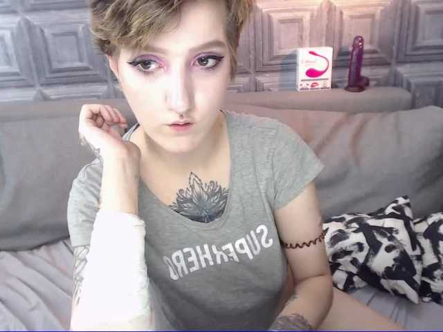 Transliacijos ekrano nuotraukos LynCollinsX