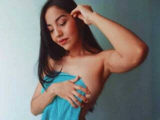 Erotinis vaizdo pokalbis lynda-carter