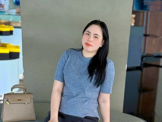 Erotinis vaizdo pokalbis Lyysuu