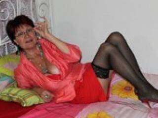 Erotinis vaizdo pokalbis madameaisha