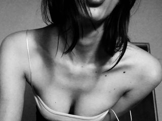 Erotinis vaizdo pokalbis MadameLia