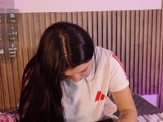 Erotinis vaizdo pokalbis Maddy69a