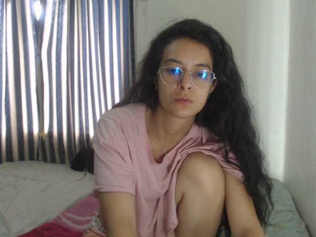 Transliacijos ekrano nuotraukos Madelyne
