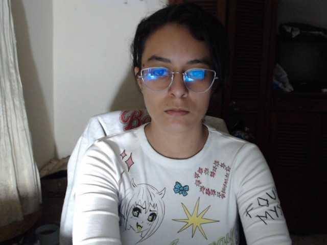 Transliacijos ekrano nuotraukos Madelyne